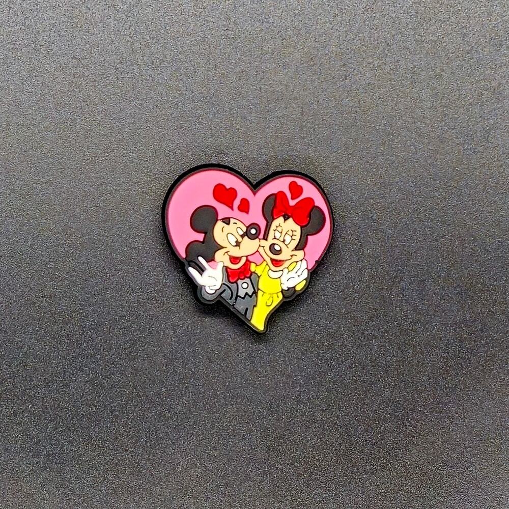 (5/$15) Disney Mickey Minnie Croc Charm